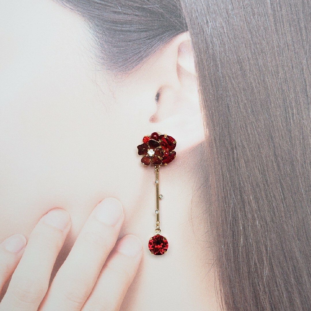 先着1名様限定》8mmストーンバー♡red flower bijouピアス レディースのアクセサリー(ピアス)の商品写真