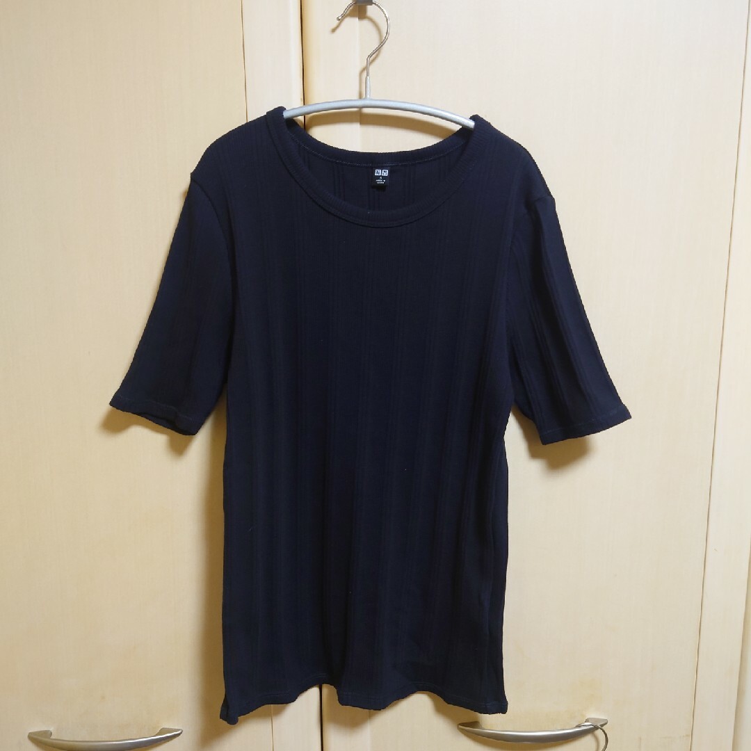 UNIQLO(ユニクロ)のUNIQLO リブカットソー半袖 BLACK レディースのトップス(カットソー(半袖/袖なし))の商品写真