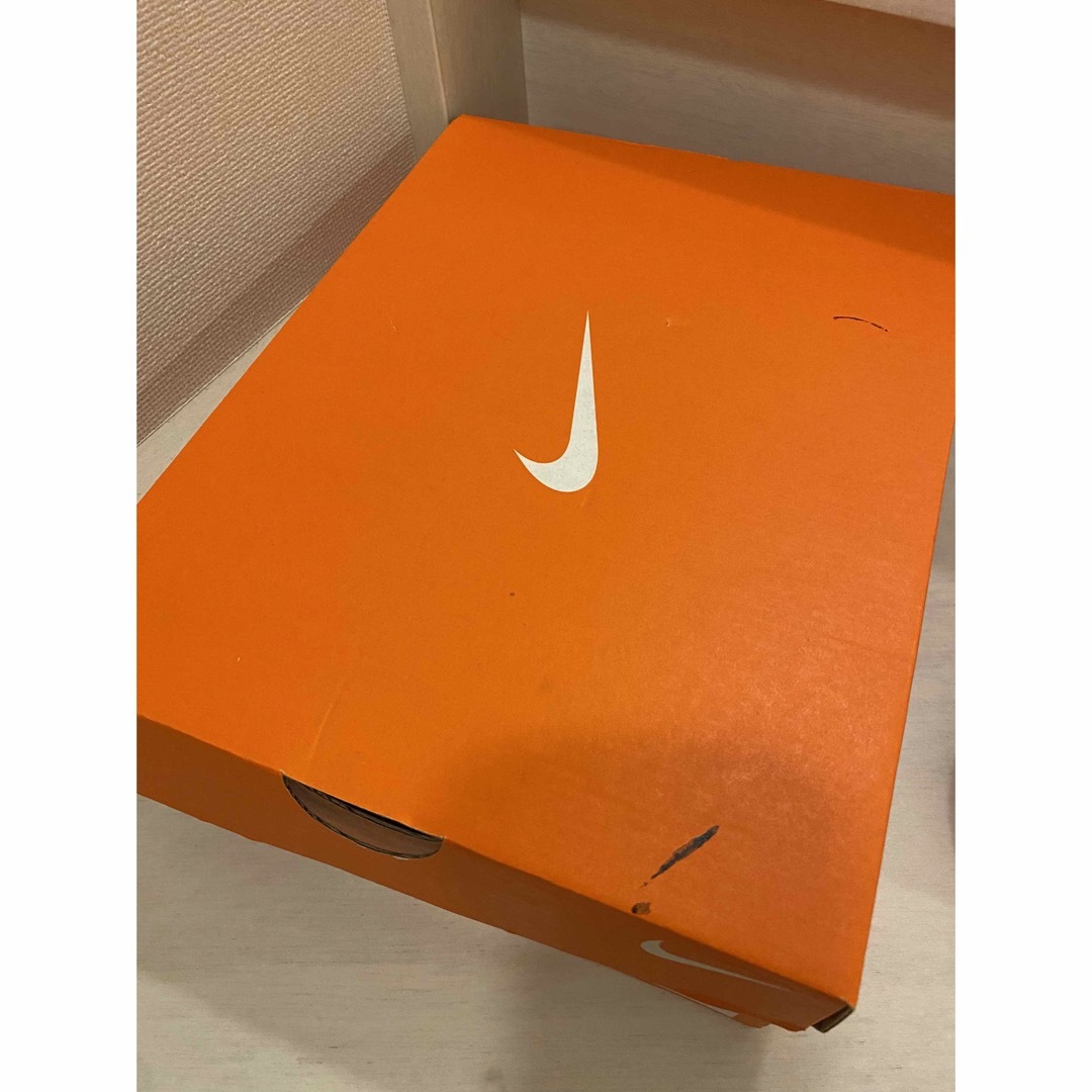 NIKE(ナイキ)のNIKE エアマックスココ サンダル 24cm ブラック/ホワイト レディースの靴/シューズ(サンダル)の商品写真