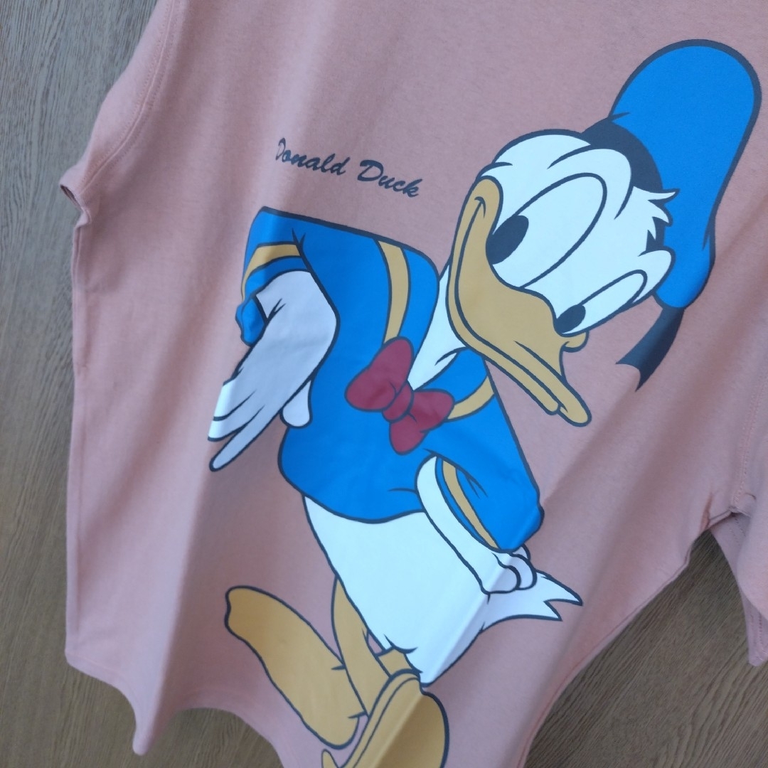 Disney(ディズニー)の新品 未使用 ディズニー ドナルド 半袖 Tシャツ メンズ レディース M メンズのトップス(Tシャツ/カットソー(半袖/袖なし))の商品写真