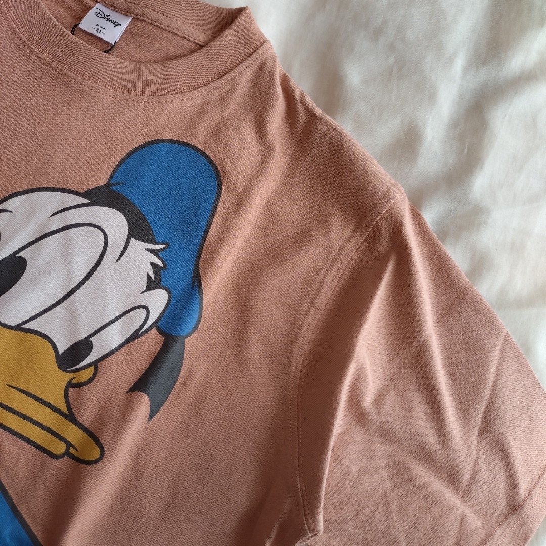 Disney(ディズニー)の新品 未使用 ディズニー ドナルド 半袖 Tシャツ メンズ レディース M メンズのトップス(Tシャツ/カットソー(半袖/袖なし))の商品写真