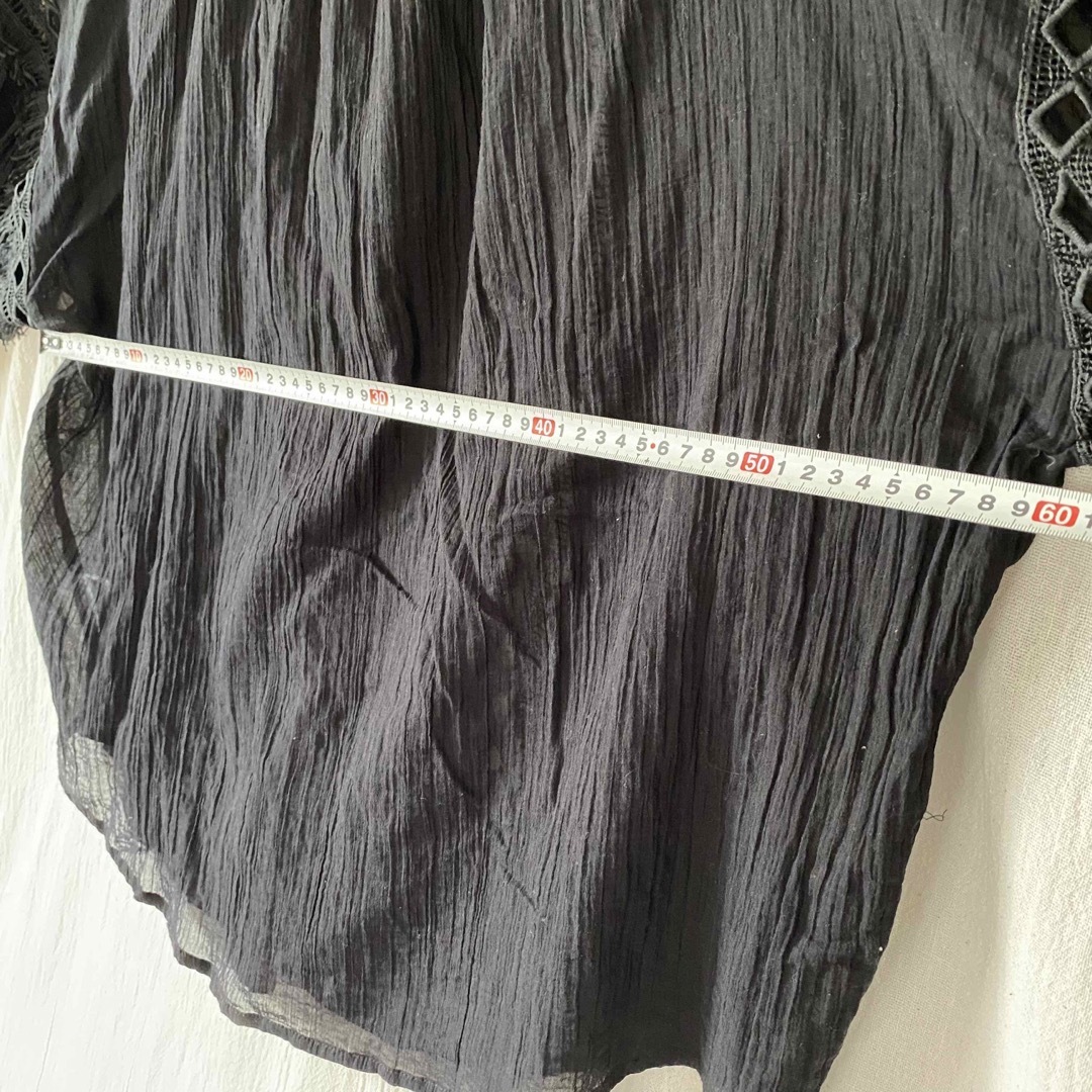 JEANASIS(ジーナシス)のジーナシス　ブラック　黒　シャツ　トップス　綿　コットン　フリーサイズ レディースのトップス(シャツ/ブラウス(長袖/七分))の商品写真