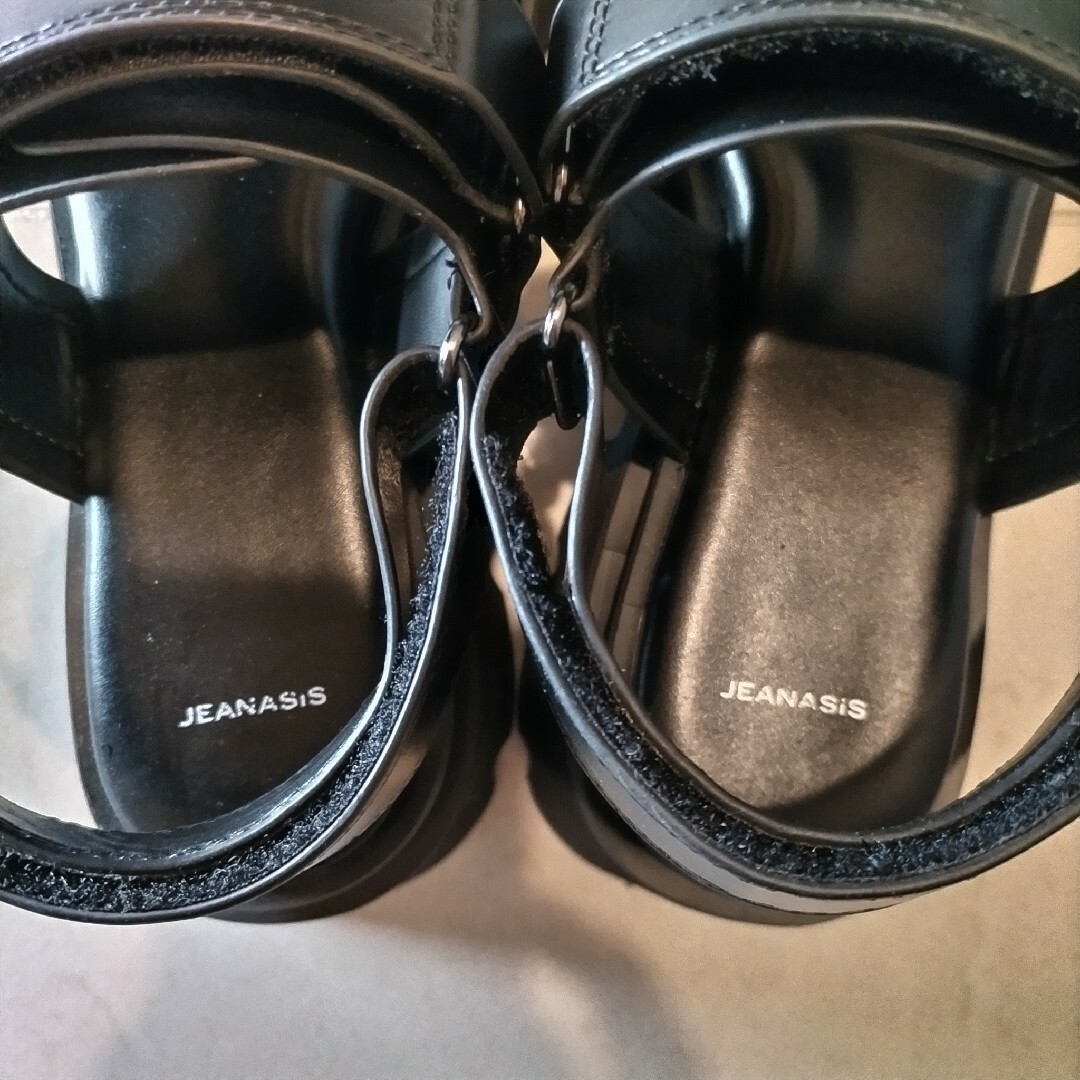 JEANASIS(ジーナシス)のJEANASIS　レディース黒ブラックサンダル レディースの靴/シューズ(サンダル)の商品写真