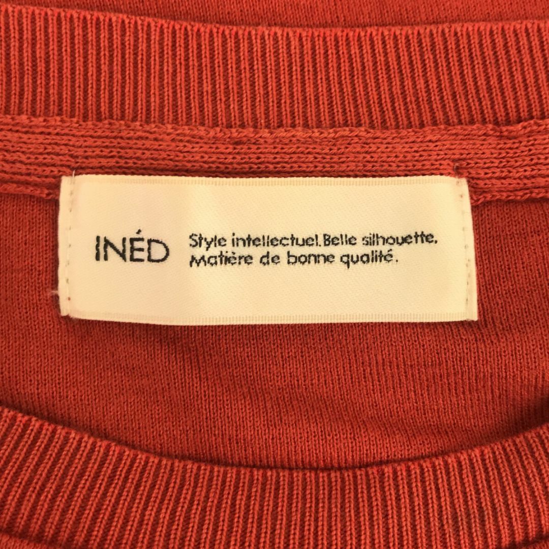 INED(イネド)の美品 送料無料 INED トップス ワンピース ひざ丈 ノースリーブ レッド 9 レディースのワンピース(ひざ丈ワンピース)の商品写真