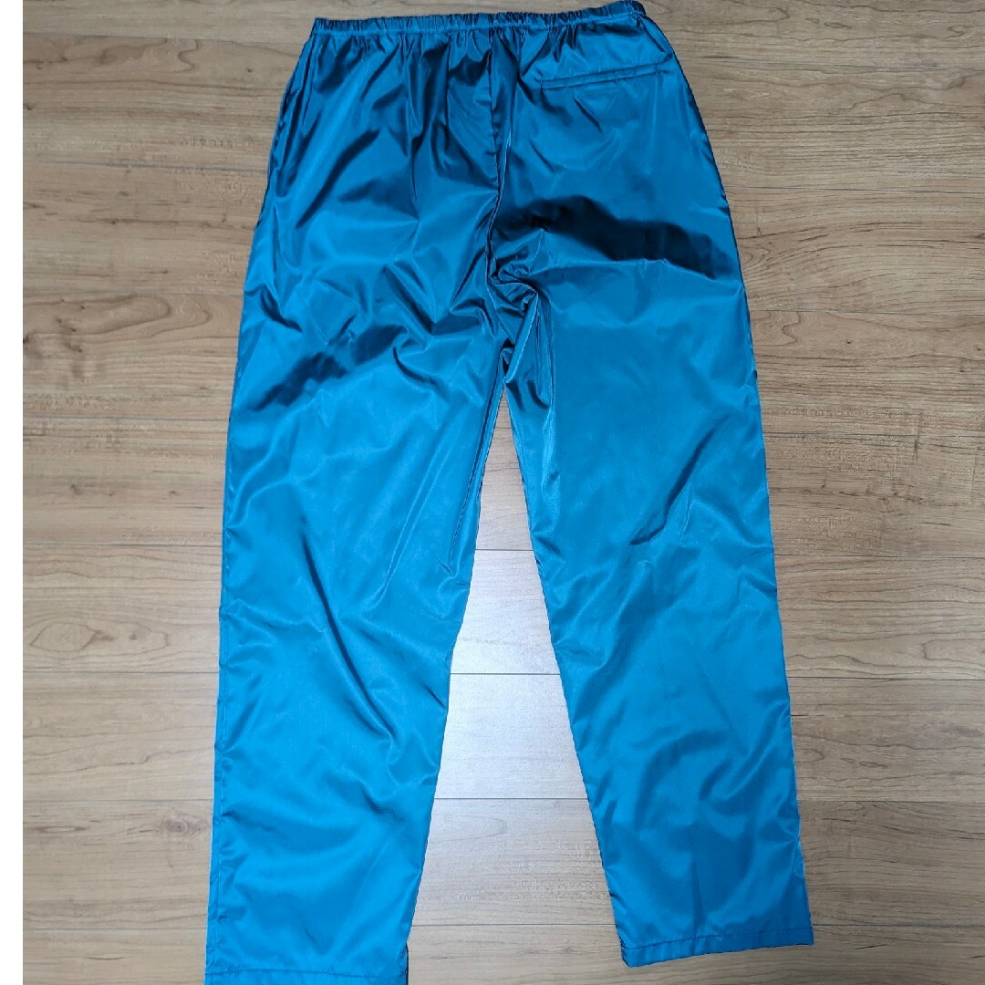 PRADA(プラダ)のPRADA Re-Nylon パンツ ブルーグリーン メンズのパンツ(その他)の商品写真