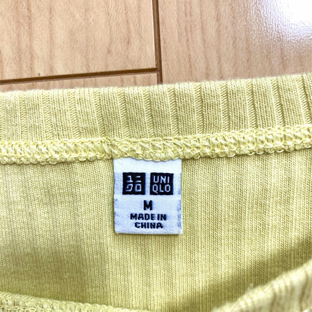 UNIQLO(ユニクロ)のユニクロ　リブボートネックT（長袖）イエロー　Mサイズ　リブカットソー レディースのトップス(カットソー(長袖/七分))の商品写真