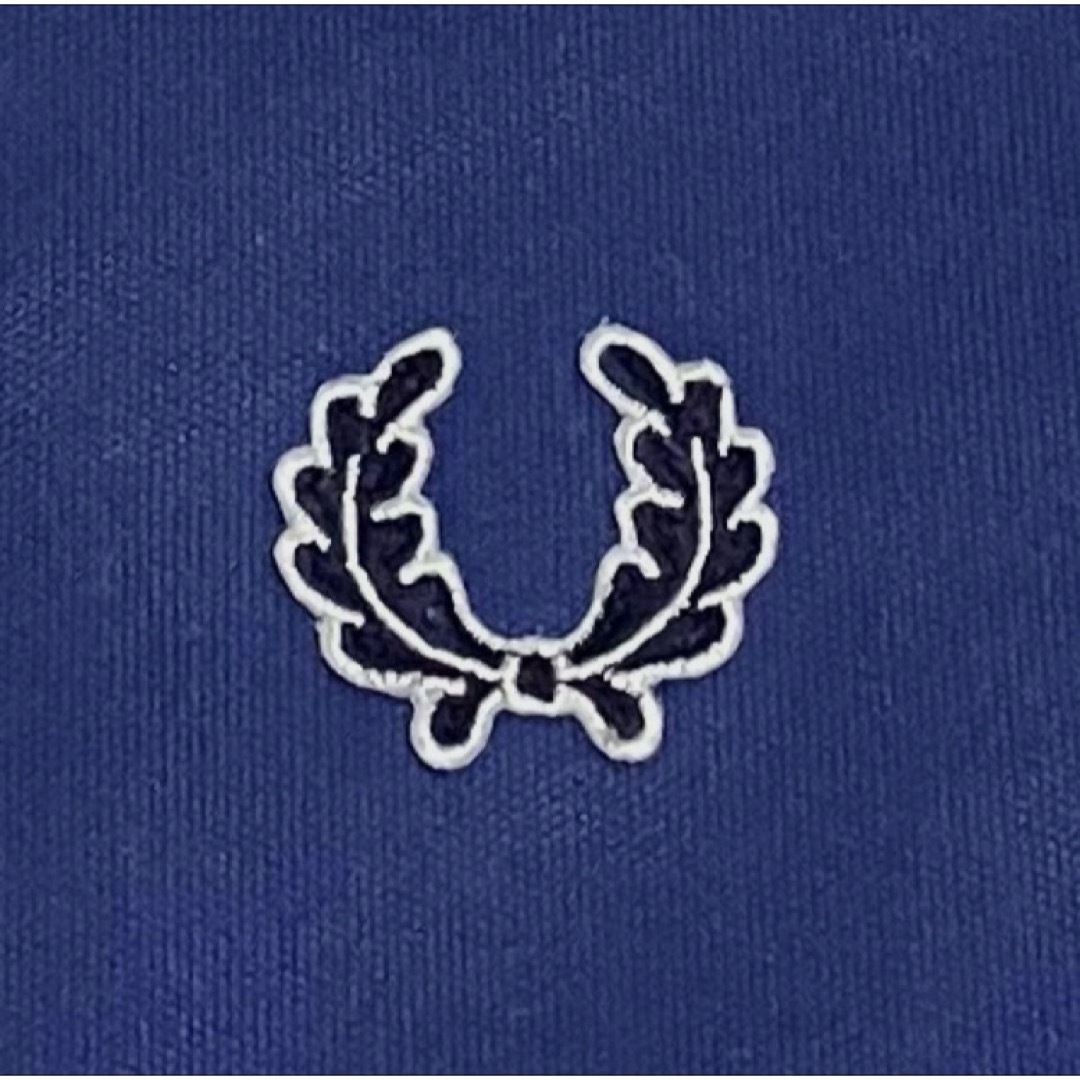 FRED PERRY(フレッドペリー)のFRED PERRY　フレッドペリー　トラックジャケット　ツインテープ　刺繍ロゴ メンズのトップス(ジャージ)の商品写真