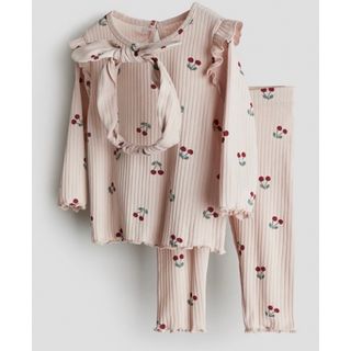 エイチアンドエム(H&M)のリブ3アイテムセット　h&m(パジャマ)