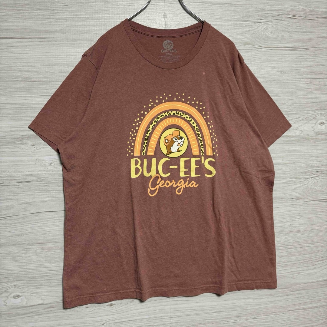 【入手困難】Buc-ee's バッキーズ Tシャツ　2XLサイズ　センターロゴ メンズのトップス(Tシャツ/カットソー(半袖/袖なし))の商品写真