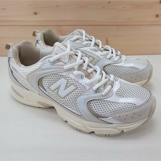 ニューバランス(New Balance)のニューバランス MR530AA ライトベージュ 24cm(スニーカー)