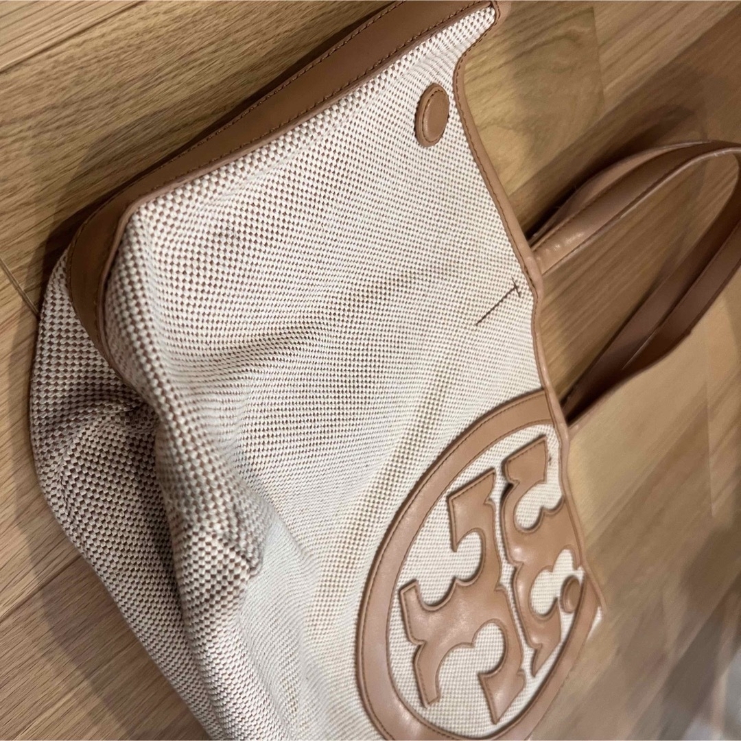 Tory Burch(トリーバーチ)のTory Burch トリーバーチ　トートバッグ　ロニーキャンバス レディースのバッグ(トートバッグ)の商品写真