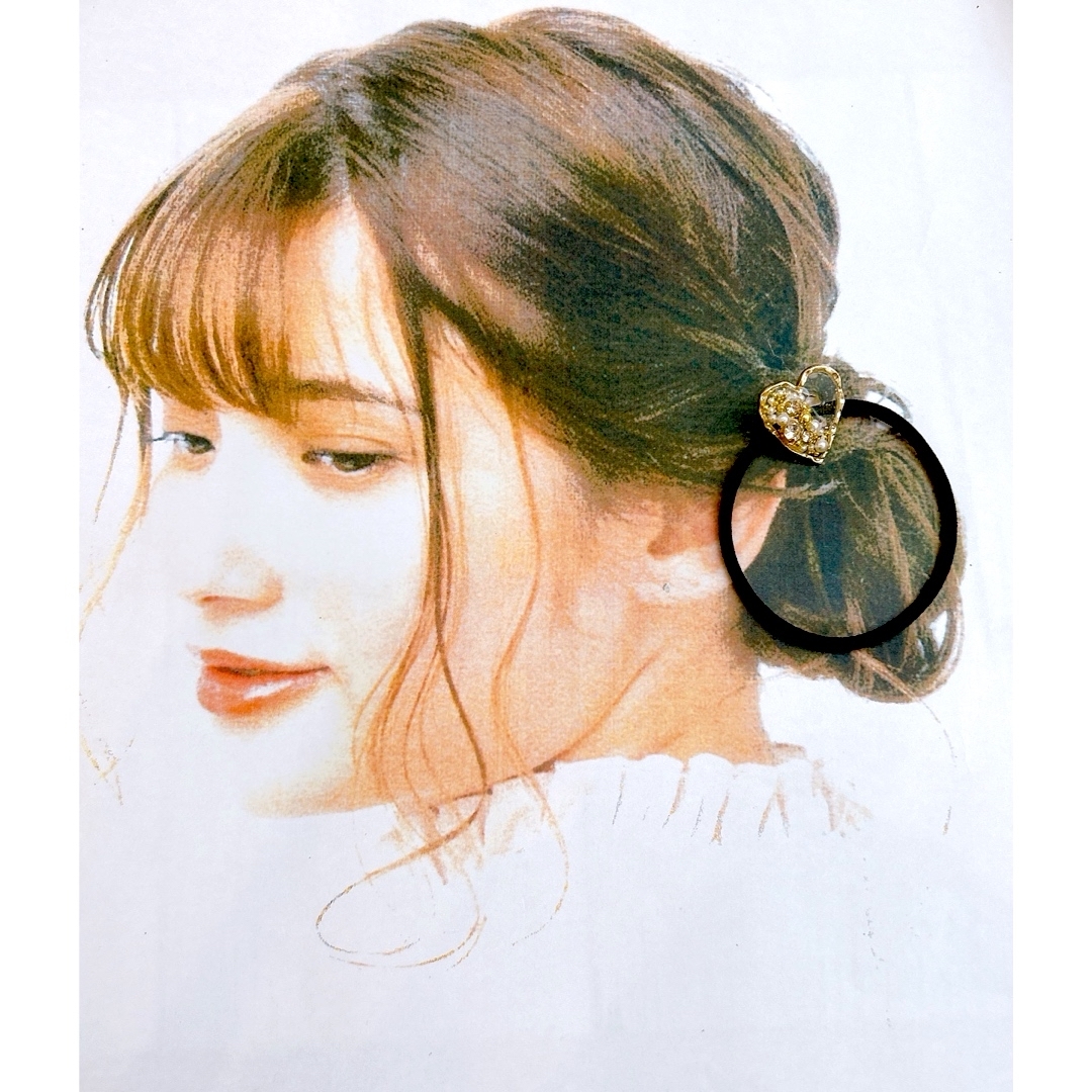 ハンドメイド　レジン　ヘアゴム 2点 インクアート　ビジュー　パール　ブリオン レディースのヘアアクセサリー(ヘアゴム/シュシュ)の商品写真