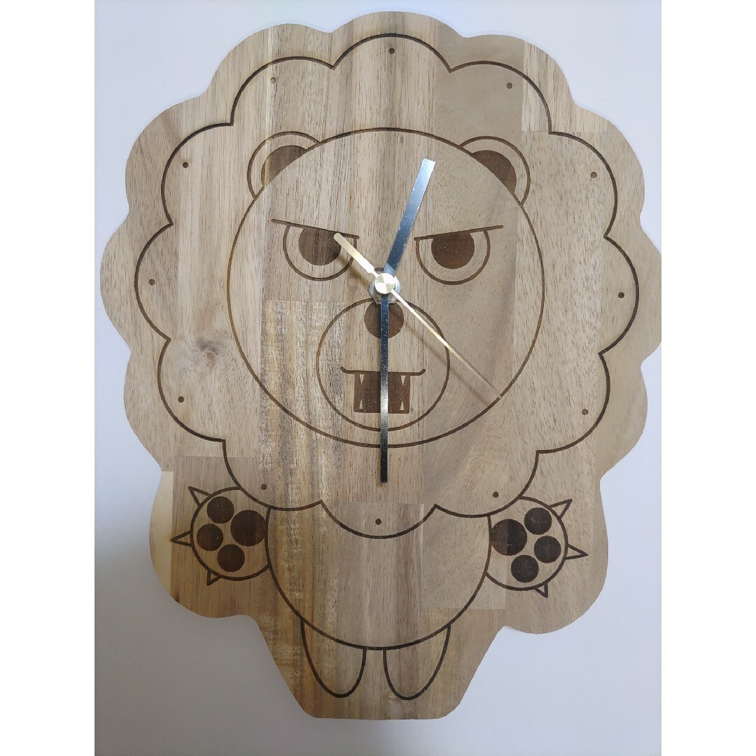 ライオンの時計 ハンドメイドのインテリア/家具(インテリア雑貨)の商品写真