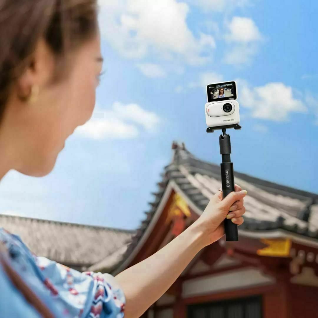 【新品】Insta360 GO3 アクションカメラ スペシャルバンドル 128G スマホ/家電/カメラのカメラ(コンパクトデジタルカメラ)の商品写真