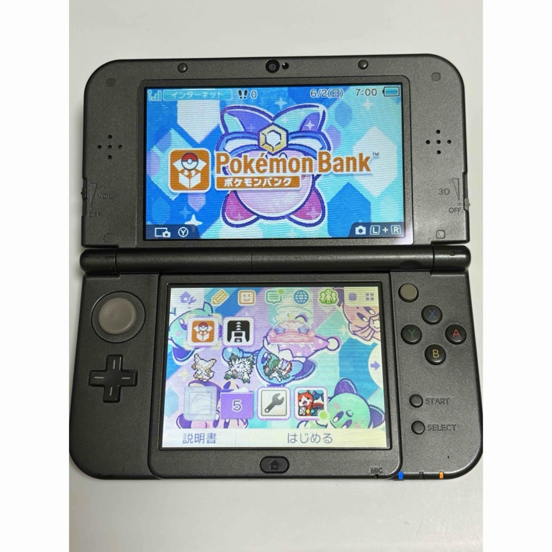 Newニンテンドー3DS LL 本体 メタリックブラック(バンク、ムーバーあり) エンタメ/ホビーのゲームソフト/ゲーム機本体(携帯用ゲーム機本体)の商品写真