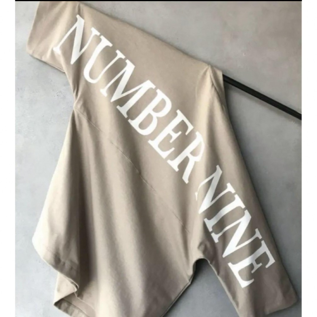 NUMBER (N)INE(ナンバーナイン)の【NUMBER (N)INE】ビッグシルエット ロゴ バックプリントTシャツ メンズのトップス(Tシャツ/カットソー(七分/長袖))の商品写真