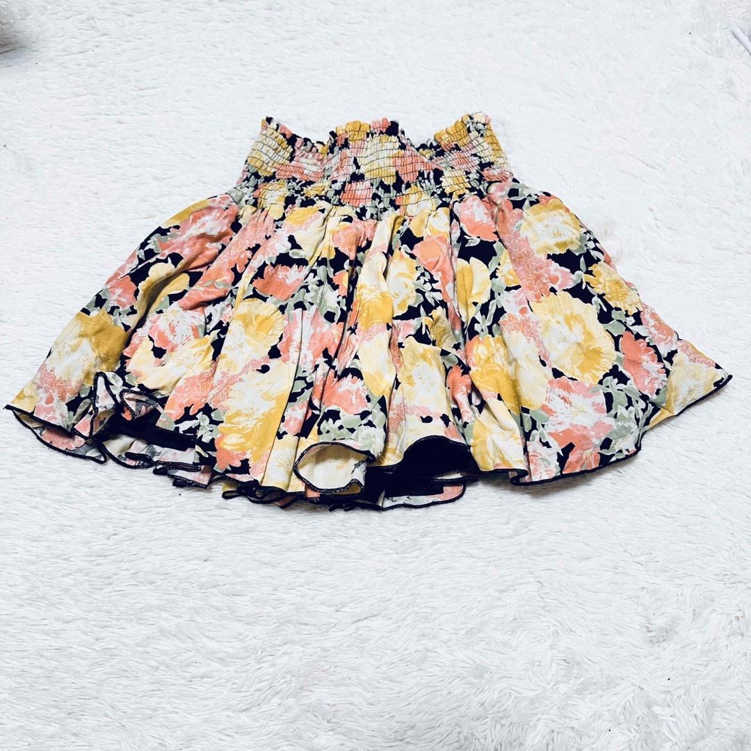 rienda(リエンダ)のrienda リエンダ　スカート　裏地パンツ　XS  ウェストゴム　美品 レディースのスカート(ミニスカート)の商品写真