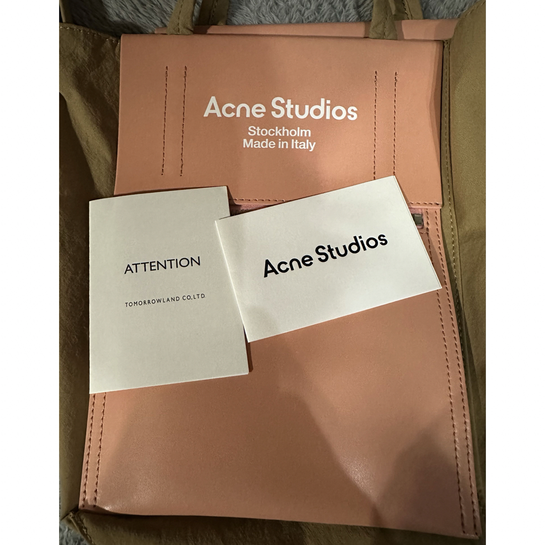 Acne Studios(アクネストゥディオズ)の【ammitsu様専用】アクネストゥディオズ バッグ 美品 レディースのバッグ(ショルダーバッグ)の商品写真