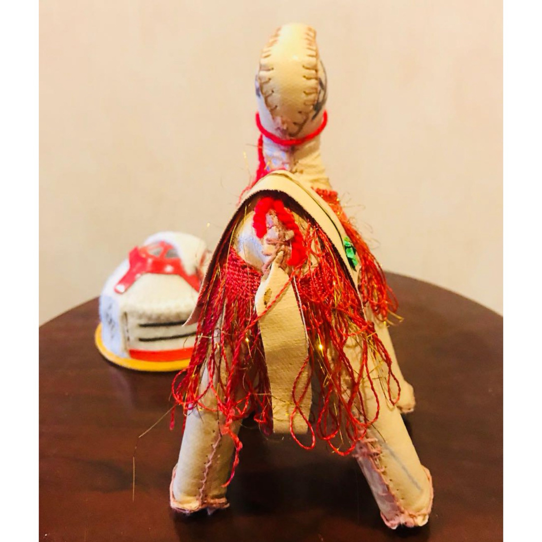 エジプト土産　ラクダ 人形 インテリア/住まい/日用品のインテリア小物(置物)の商品写真