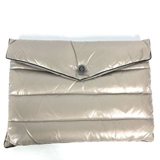 MONCLER - モンクレール MONCLER ロゴ カバン ポーチ クラッチバッグ ナイロン グレー系 美品