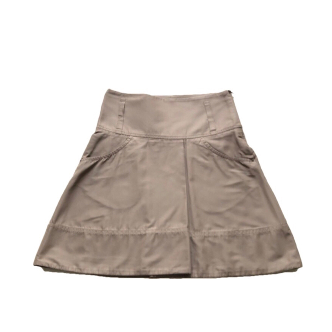 BRUNELLO CUCINELLI(ブルネロクチネリ)のブルネロクチネリ/ナイロンスカート シルク 台形 レディースのスカート(ひざ丈スカート)の商品写真