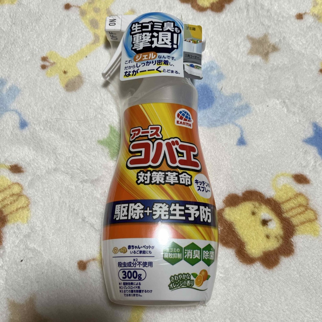 アース製薬(アースセイヤク)のアースコバエ キッチン用スプレー 300g インテリア/住まい/日用品の日用品/生活雑貨/旅行(その他)の商品写真