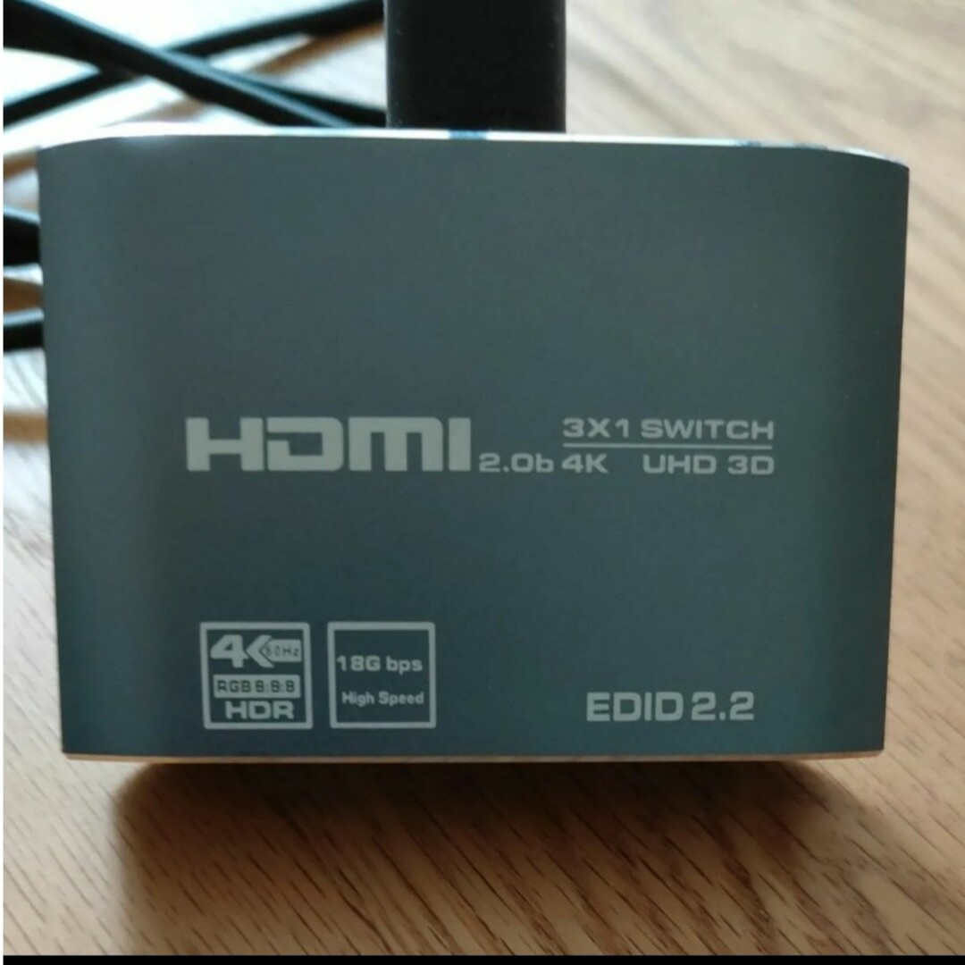 4K 60Hz HDMI 切り替え器 スマホ/家電/カメラのテレビ/映像機器(その他)の商品写真