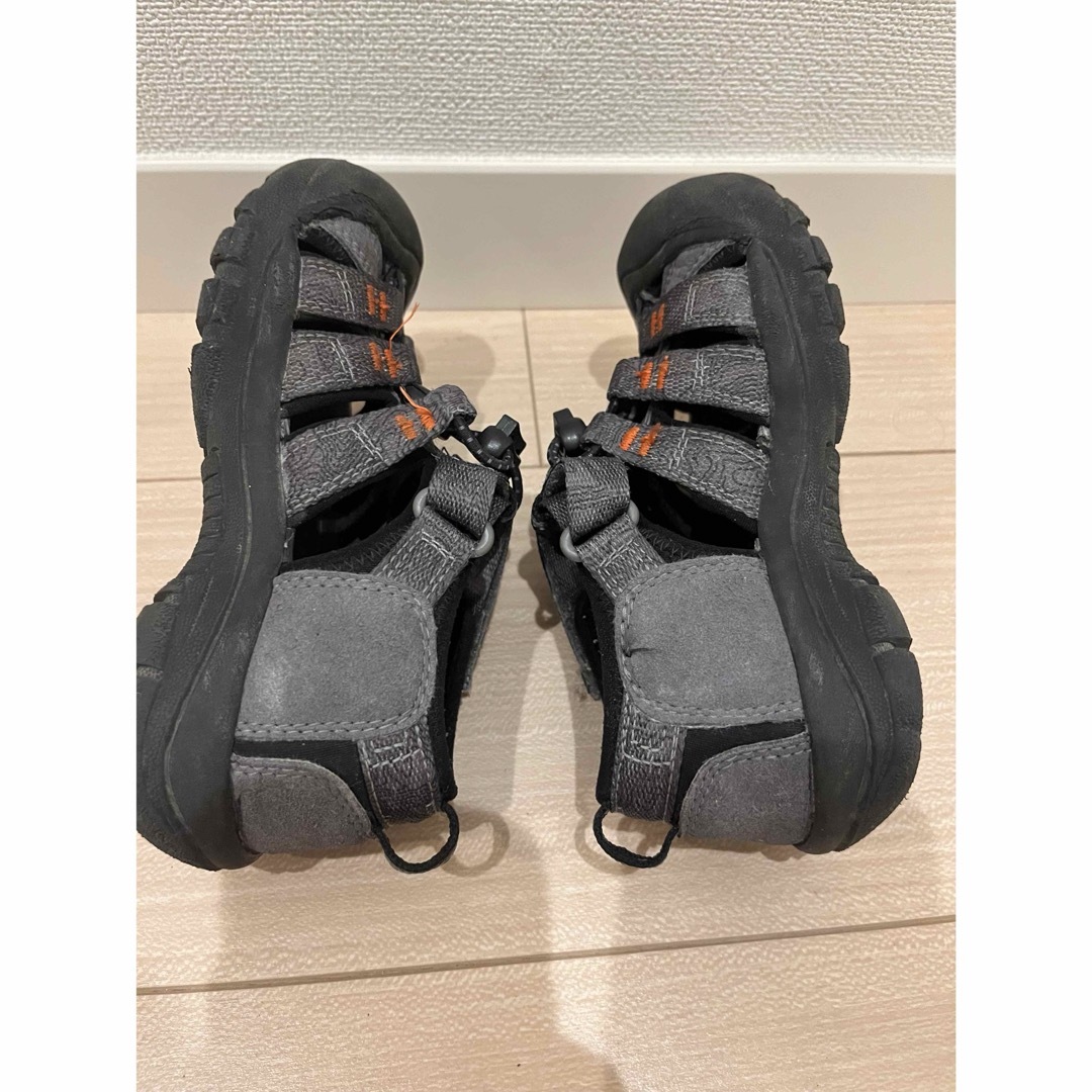 KEEN(キーン)のキーン　サンダル　18cm キッズ/ベビー/マタニティのキッズ靴/シューズ(15cm~)(サンダル)の商品写真