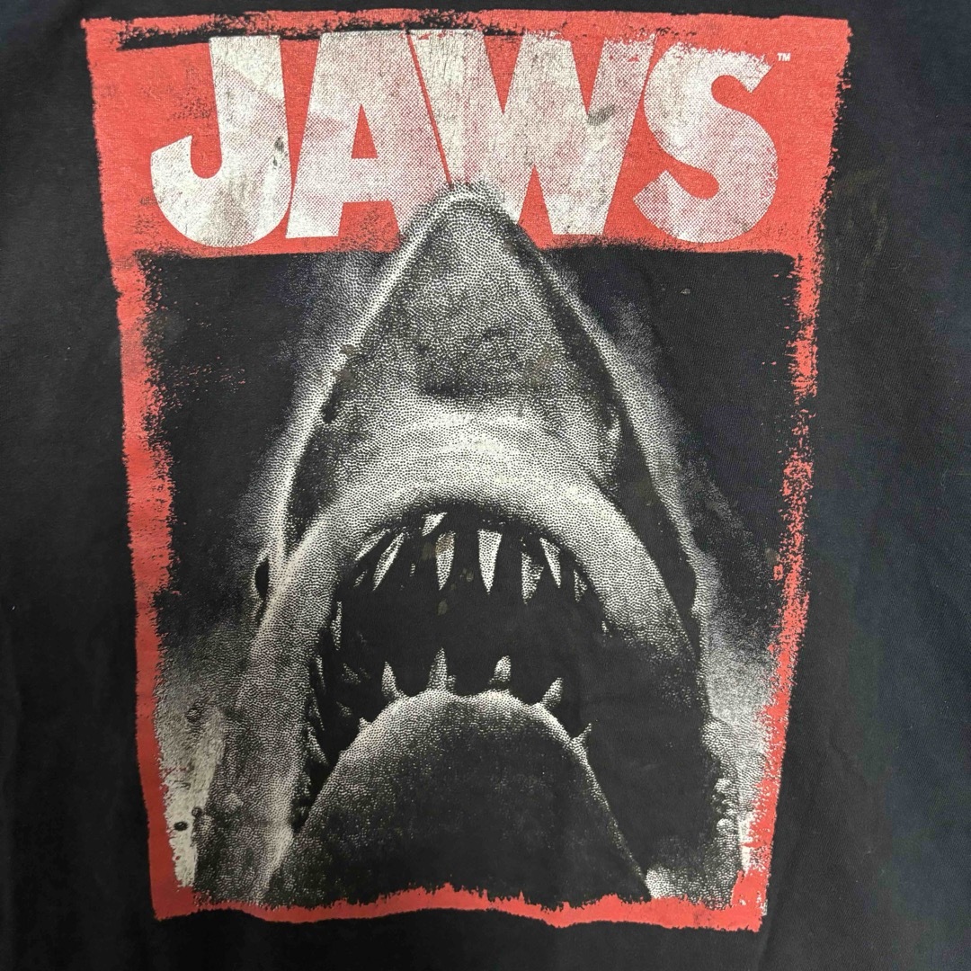 TV&MOVIE(ティービーアンドムービー)の【入手困難】JAWS  ジョーズ　Tシャツ　2XLサイズ　海外輸入　ムービー メンズのトップス(Tシャツ/カットソー(半袖/袖なし))の商品写真