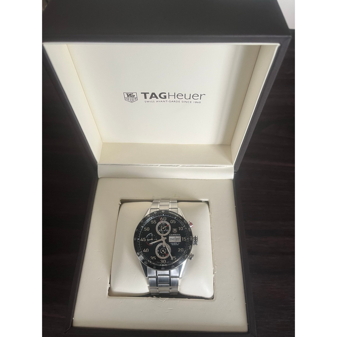 TAG Heuer(タグホイヤー)の美品　タグホイヤー　カレラ　クロノグラフキャリバー16   ロレックス オメガ メンズの時計(腕時計(アナログ))の商品写真