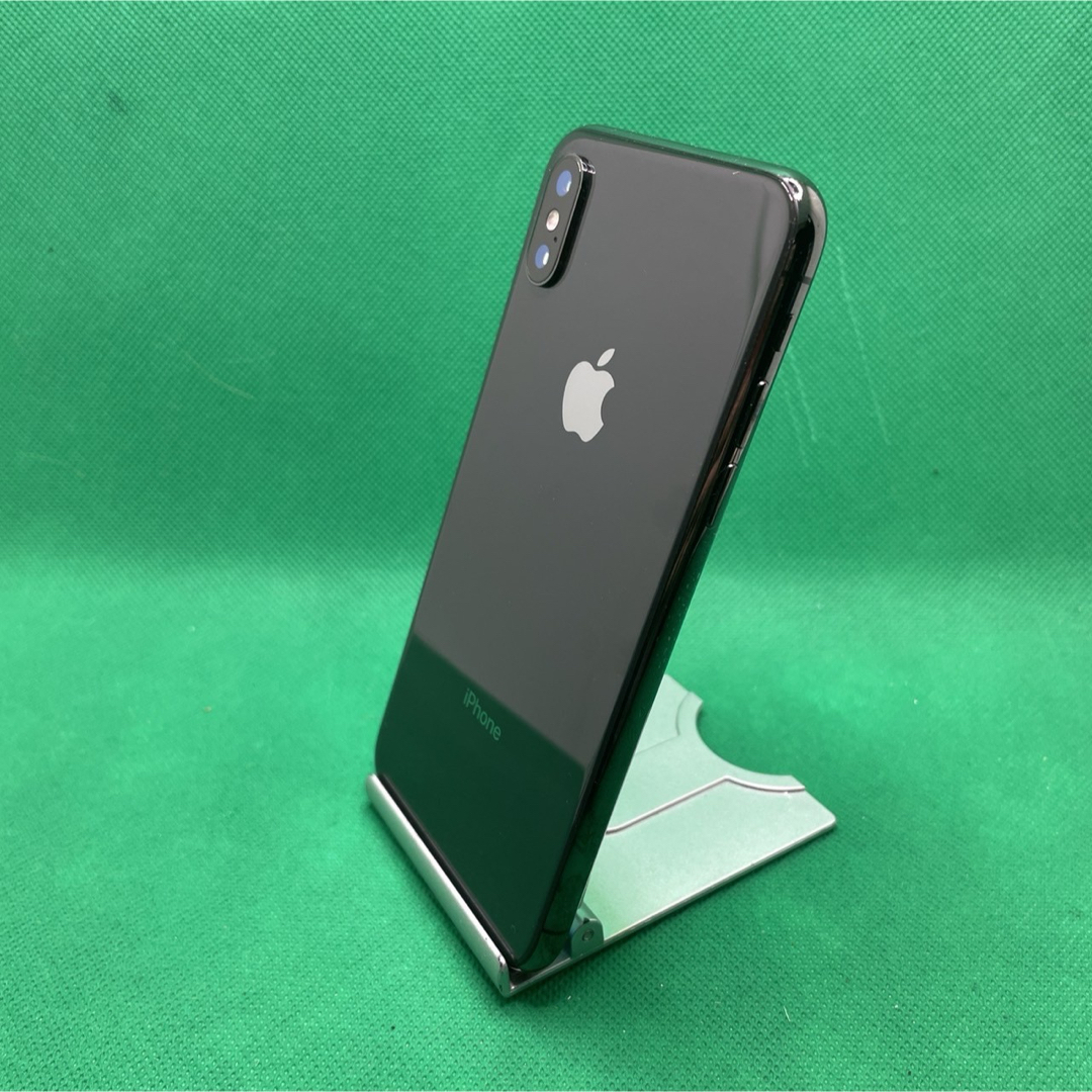 Apple(アップル)の【格安美品】iPhone X 256GB simフリー本体 677 スマホ/家電/カメラのスマートフォン/携帯電話(スマートフォン本体)の商品写真