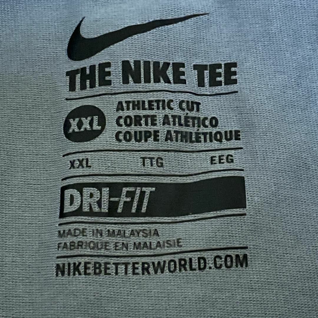 NIKE(ナイキ)のNIKE ナイキ 半袖Tシャツ DRI-FIT グレー US古着 c81 メンズのトップス(Tシャツ/カットソー(半袖/袖なし))の商品写真