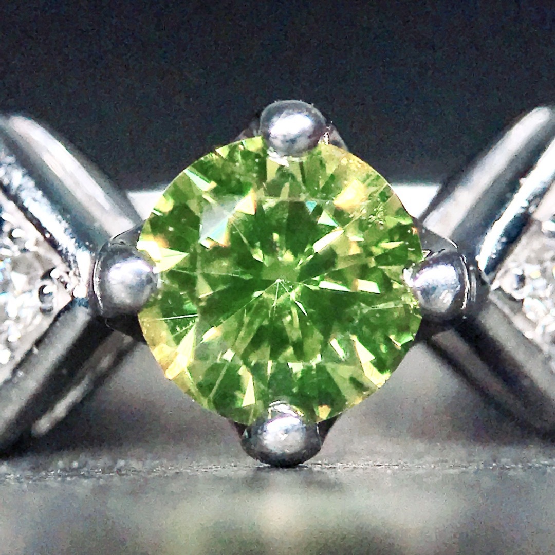 ジュエリーマキ(ジュエリーマキ)の計0.58ct アップルグリーン ファンシー ダイヤモンドリング PT900 レディースのアクセサリー(リング(指輪))の商品写真