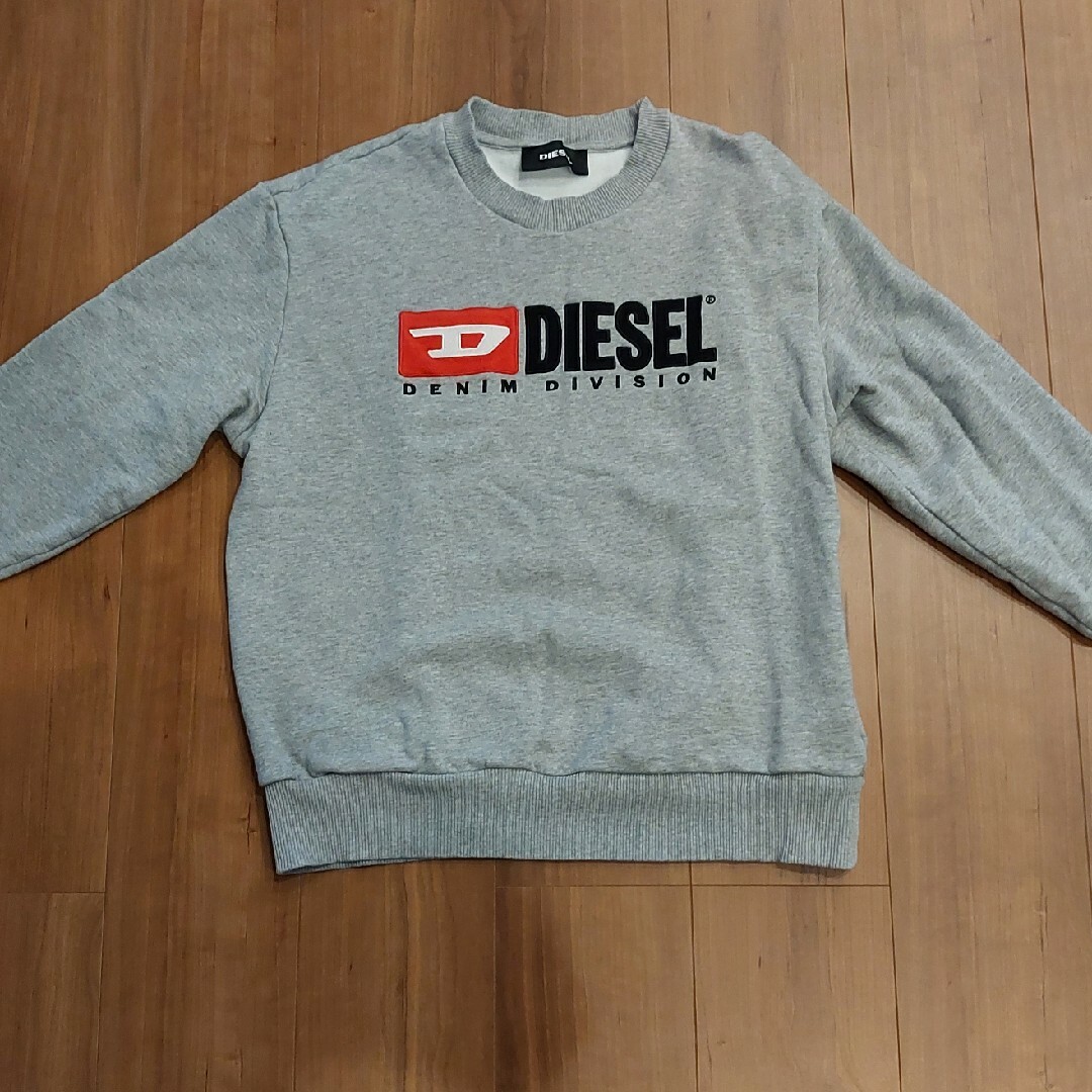 DIESEL(ディーゼル)のDEISEL  ロゴスウェット メンズのトップス(スウェット)の商品写真