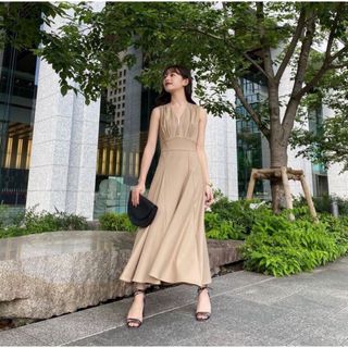 アニュアンス(ánuans)のL’or Open Neck Dress(ロングワンピース/マキシワンピース)