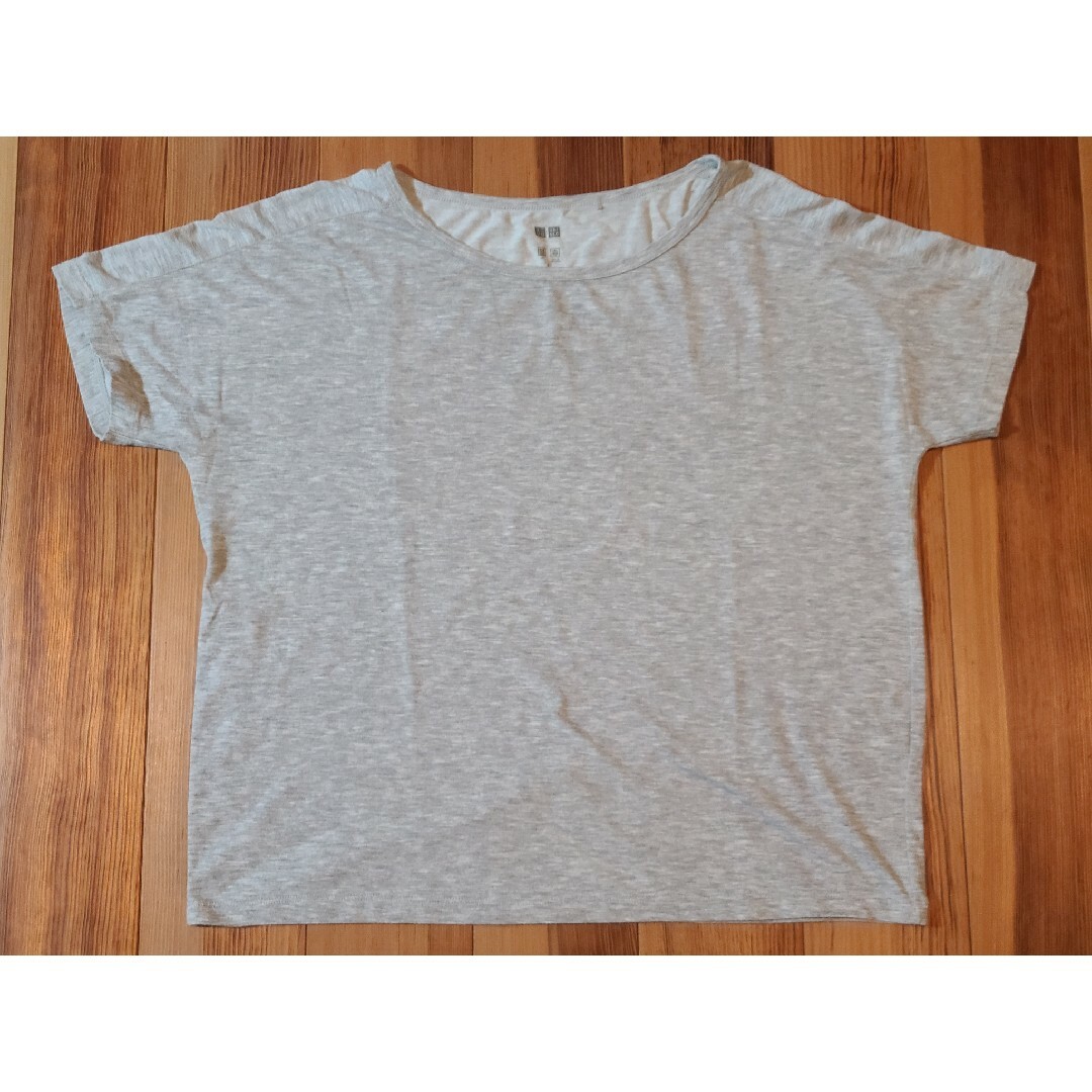 Tシャツ  *UNIQLO AIRism [グレー/無地/L] レディースのトップス(Tシャツ(半袖/袖なし))の商品写真