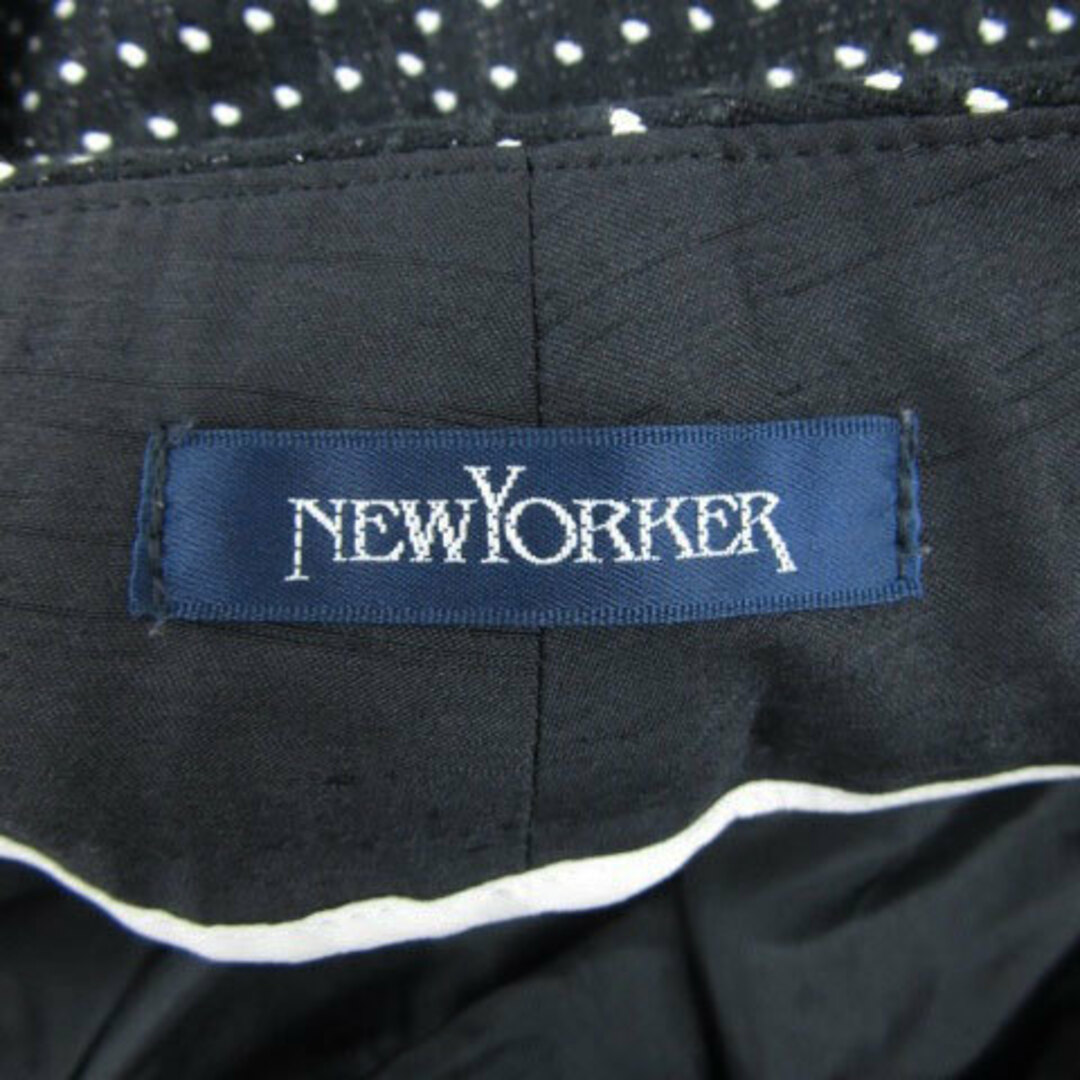 NEWYORKER(ニューヨーカー)のニューヨーカー NEWYORKER ショートパンツ 短パン ドット柄 9 黒 レディースのパンツ(ショートパンツ)の商品写真