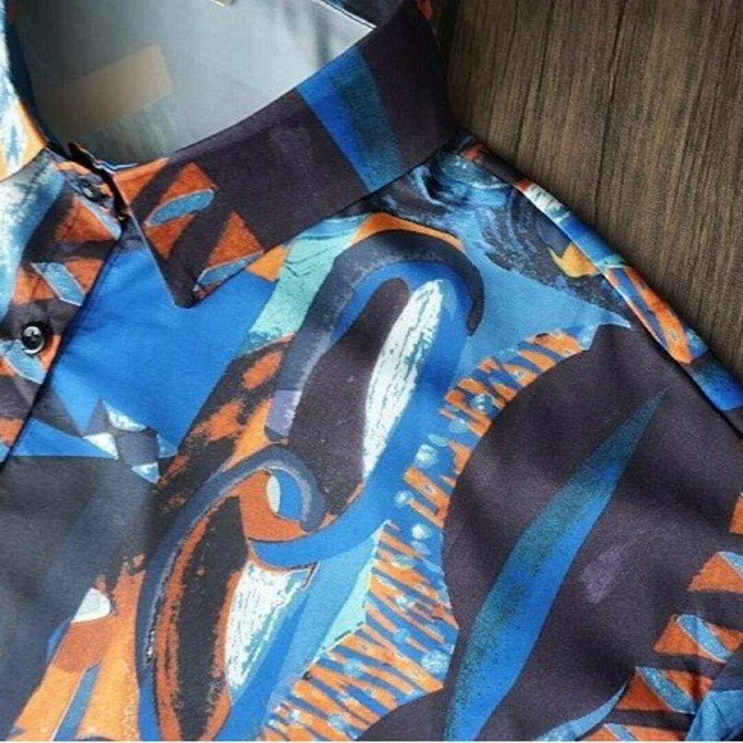 【即日発送】 大きいサイズ ブルー ペイント デザイン 総柄 シャツ 長袖 青 レディースのトップス(シャツ/ブラウス(長袖/七分))の商品写真
