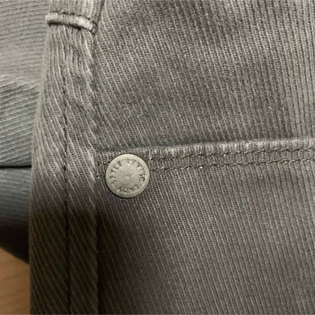 Levi's(リーバイス)のリーバイス　ブーツカット レディースのパンツ(デニム/ジーンズ)の商品写真