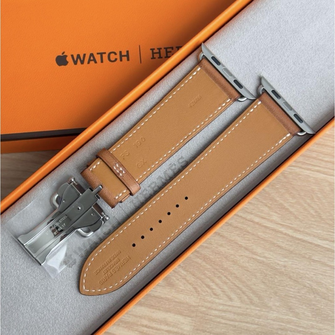 Apple(アップル)の1666 Apple Watch エルメス　ブラウン　バックル　HERMES メンズの時計(レザーベルト)の商品写真