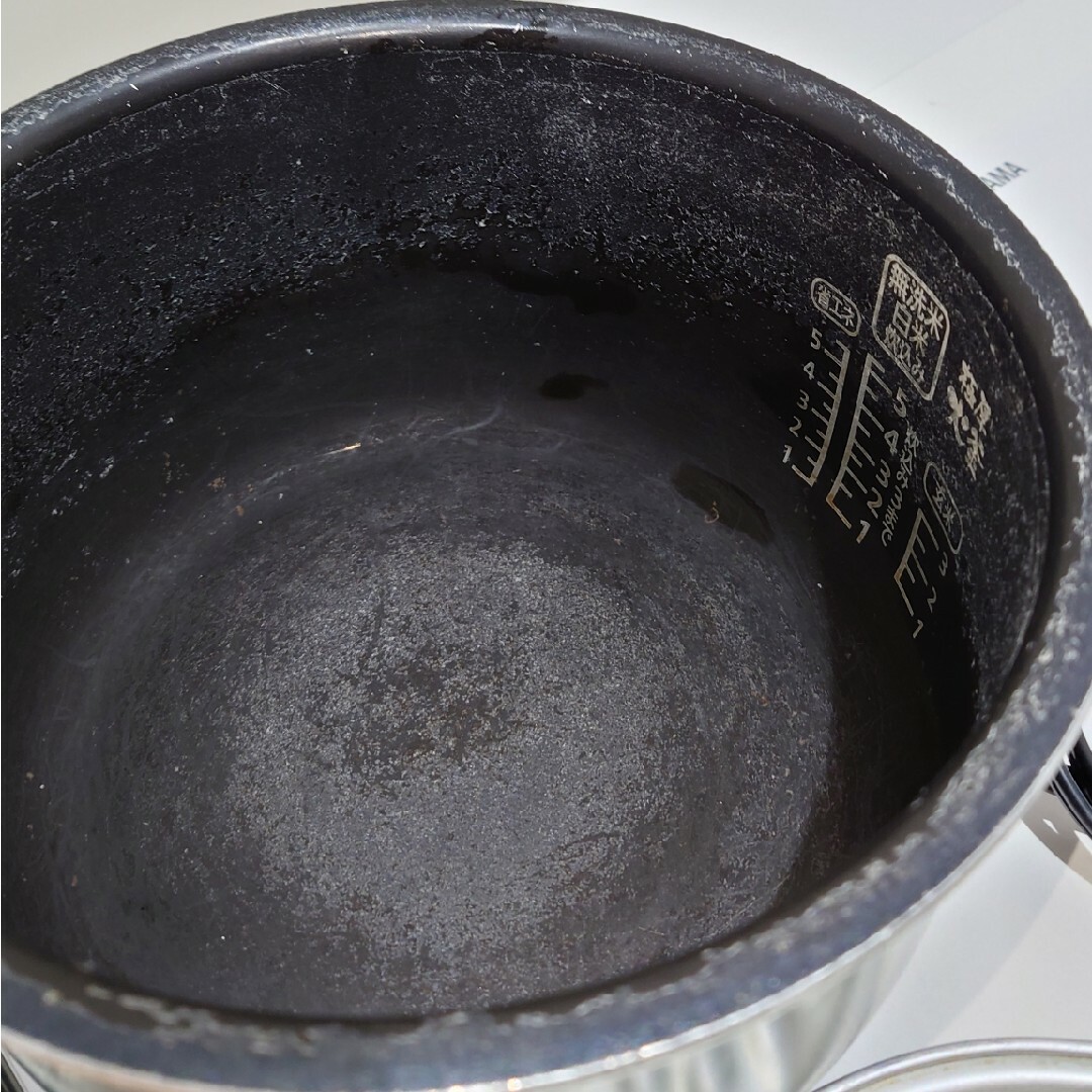 アイリスオーヤマ(アイリスオーヤマ)のアイリスオーヤマ 炊飯器 マイコン式 5.5合 銘柄炊き分け機能付き スマホ/家電/カメラの調理家電(炊飯器)の商品写真