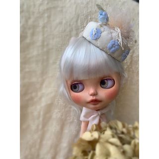 ③ 淡いブルー ヘッドドレス ドール 人形 ブライス 小物 ボネ アクセサリー(ぬいぐるみ)