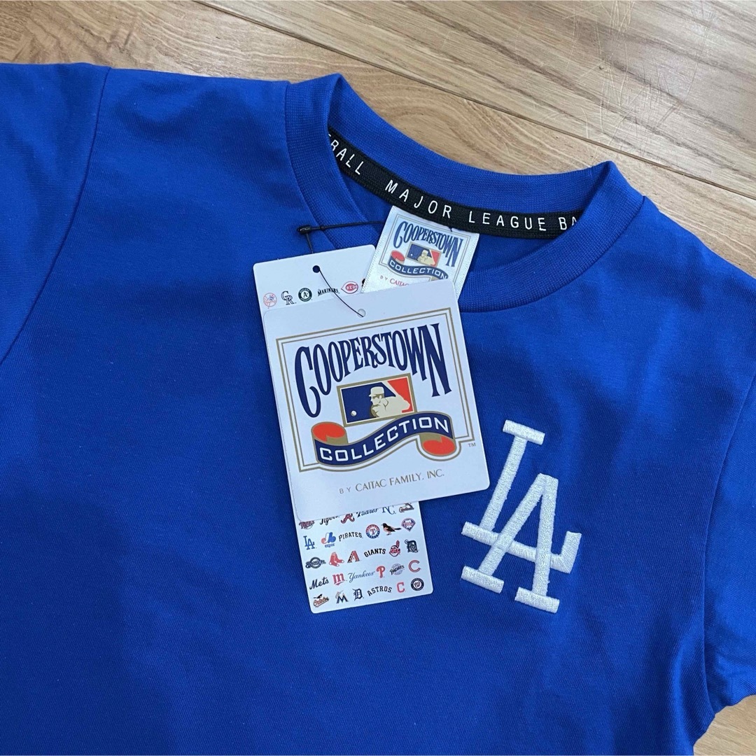 MLB(メジャーリーグベースボール)の【90】MLB公式 ドジャース　ロゴ刺繍　半袖Tシャツ●ユニフォーム　大谷翔平 キッズ/ベビー/マタニティのキッズ服男の子用(90cm~)(Tシャツ/カットソー)の商品写真