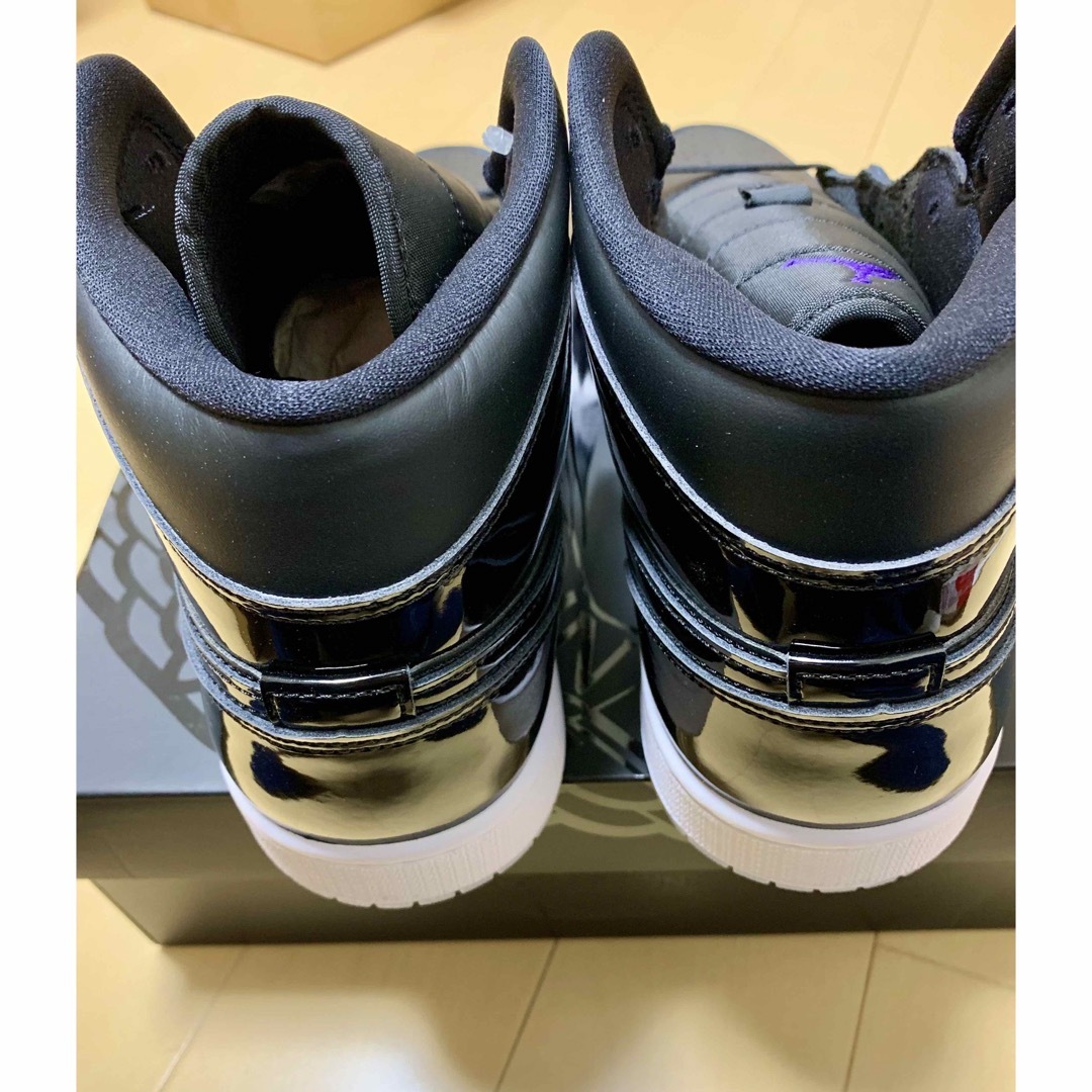 NIKE(ナイキ)のNike Air Jordan 1 Mid "Space Jam" メンズの靴/シューズ(スニーカー)の商品写真