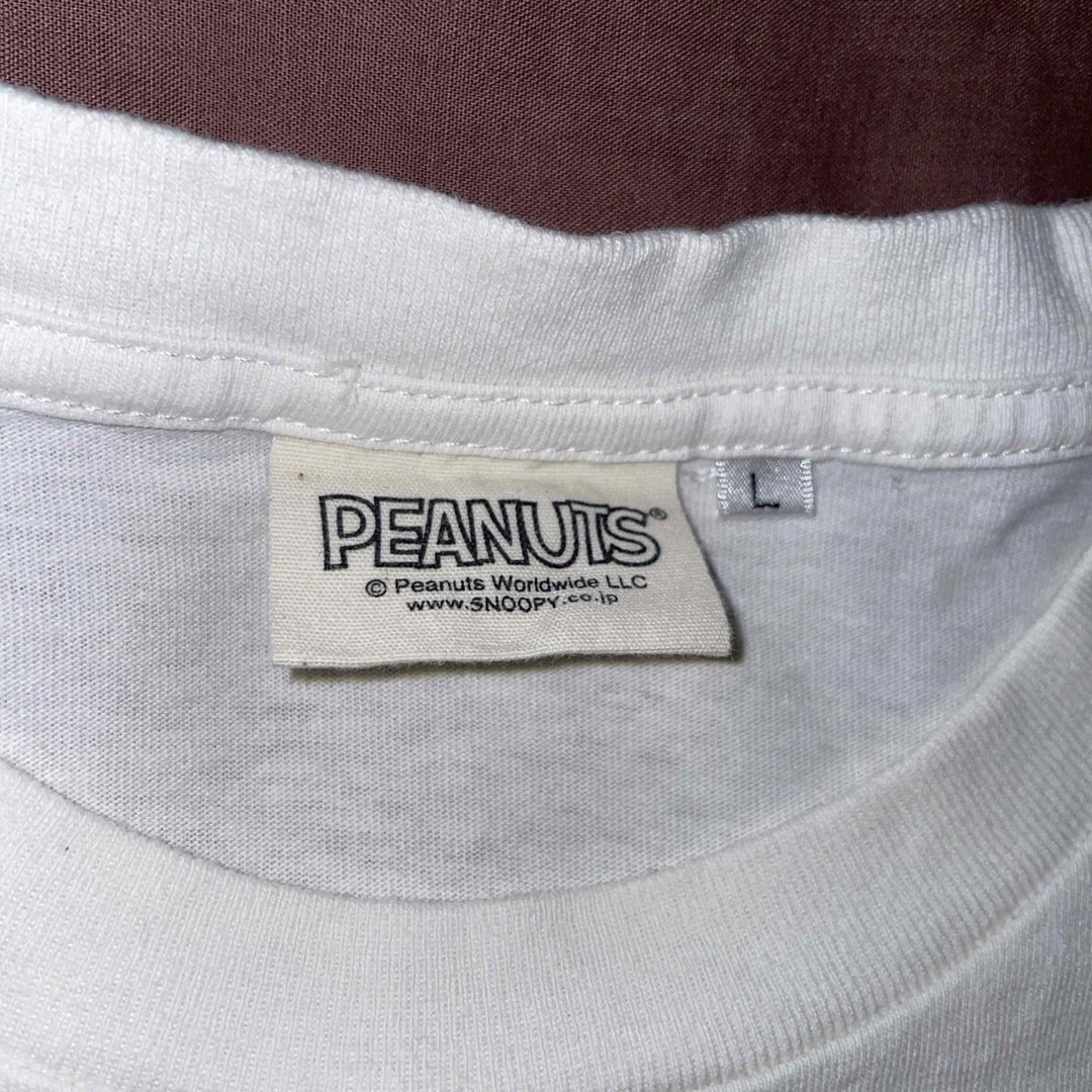 PEANUTS(ピーナッツ)の ピーナッツ peanuts スヌーピー SNOOPY ポケット Tシャツ メンズのトップス(Tシャツ/カットソー(半袖/袖なし))の商品写真