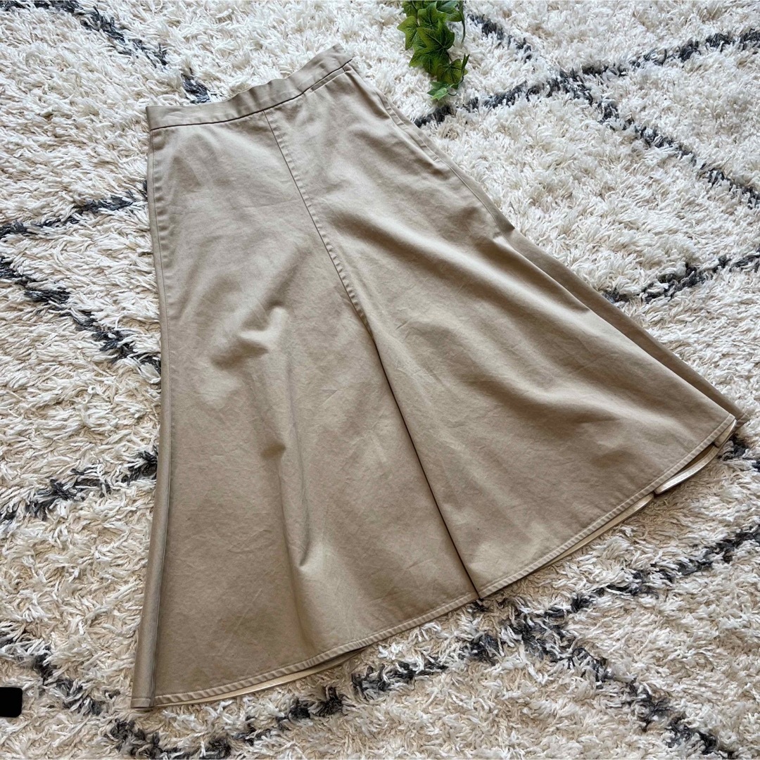 Plage(プラージュ)の美品★Plage  コットンチノミディーフレアースカート　34  日本製 レディースのスカート(ロングスカート)の商品写真