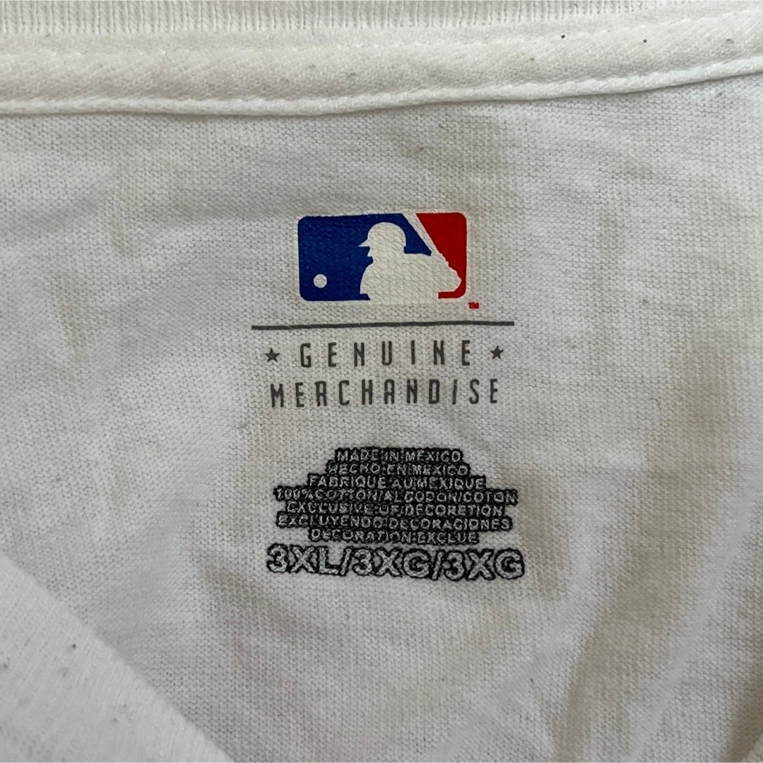 【MLB】メキシコ製半袖Tシャツ　白ホワイト　デカロゴ　メジャーリーグ　F9 メンズのトップス(Tシャツ/カットソー(半袖/袖なし))の商品写真