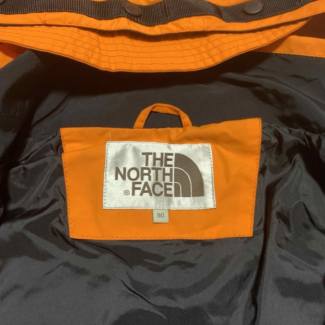 THE NORTH FACE(ザノースフェイス)のTHE NORTH FACE  マウンテンパーカー　オレンジ レディースのジャケット/アウター(その他)の商品写真