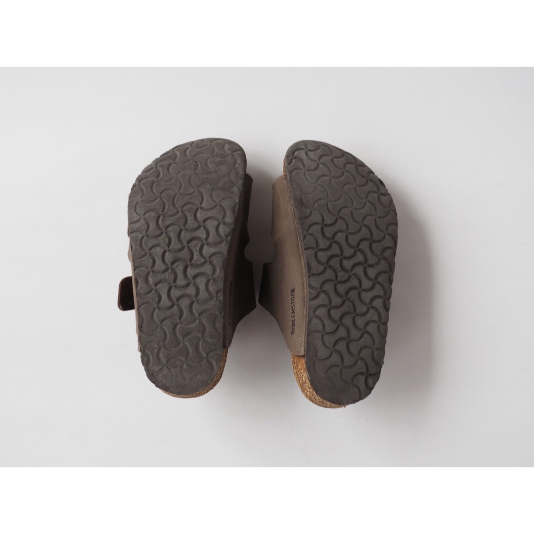 BIRKENSTOCK(ビルケンシュトック)のビルケンシュトック　キッズ　アリゾナ キッズ/ベビー/マタニティのキッズ靴/シューズ(15cm~)(サンダル)の商品写真