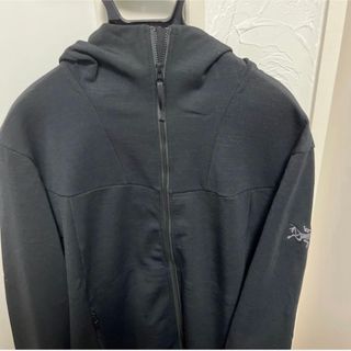 アークテリクス(ARC'TERYX)のARC'TERYX カイヤナイトAR テックウールフーディブラック(マウンテンパーカー)